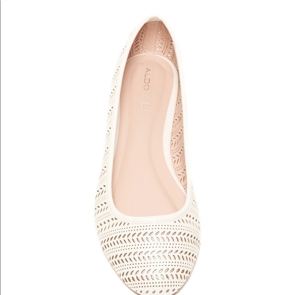Legaeng Lazer Cut Leather flat - Picture 13 of 15